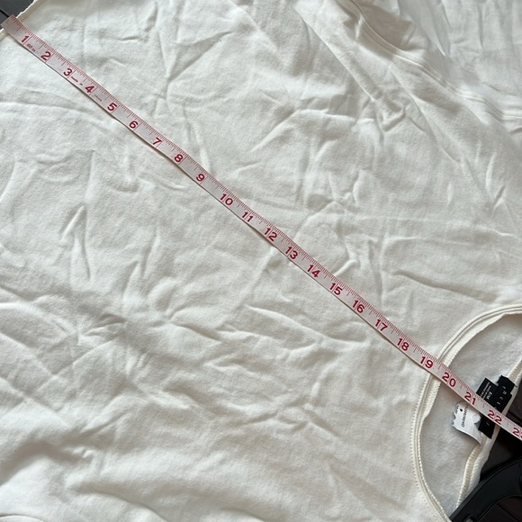 Sanctuary oversized cropped sweatshirt M NWT - Picture 3 of 11